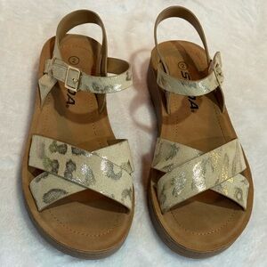 Soda Cream and Gold Kids Sandals